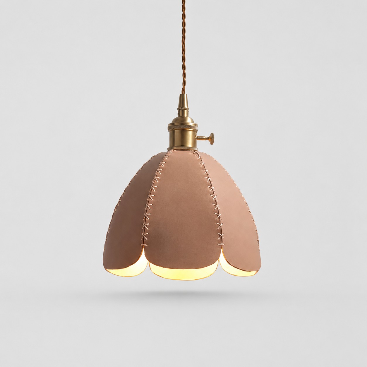 Single natural leather pendant